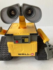 Disney Pixar WALL-E Remote Control Robot Think Way Toy Yellow Black With Remote