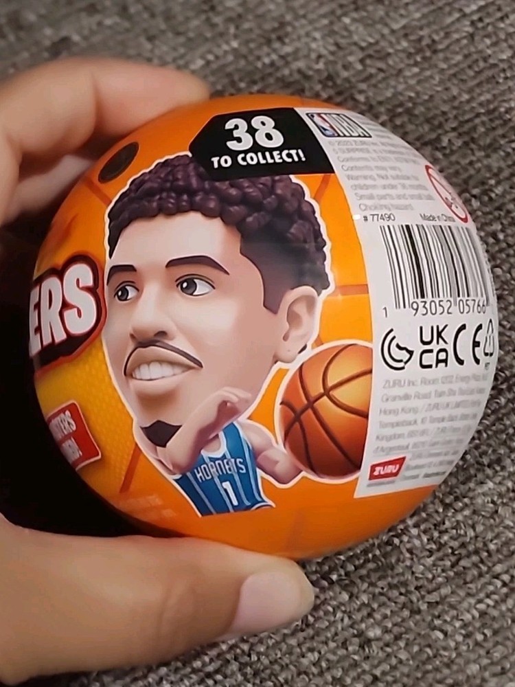 Zuru 5 Surprise NBA Ballers Series 1 Mystery Capsule Sealed Basketball Toy