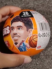 Zuru 5 Surprise NBA Ballers Series 1 Mystery Capsule Sealed Basketball Toy