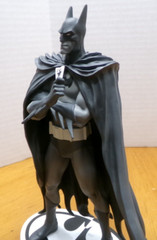 FATHER & SON BATMAN SPECIAL DEAL STATUE #’D BRIAN BOLLAND & 1966 JOKER FIGURE