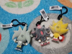 Rare Monogram Sonic the Hedgehog Sonic Figure Bag Clip Lot of 21 Flocked Shadow