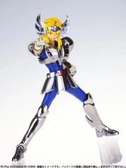 GT Saint Seiya Myth Cloth EX Cygnus Hyoga V1 Helmet Bronze Saint Action Figure