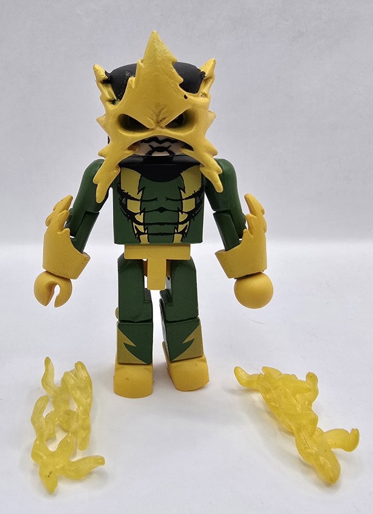 Marvel Minimates Series 30 ELECTRO 2″ Mini Figure