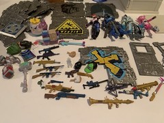 Fortnite Clock Tower Set Jazwares Exclusive Jumbo Loot Pinata llama Lot
