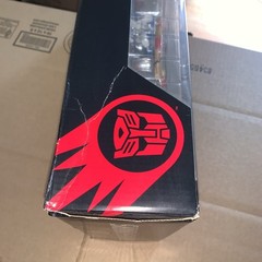 Transformers Combiner Hunters. New Sealed.