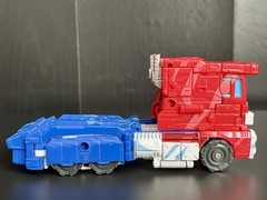 OPTIMUS PRIME Transformers SIEGE War for Cybertron WFC-S65 35th Anniversary!