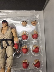 Storm Collectibles Street Fighter V THE DESTINED WARRIOR RYU