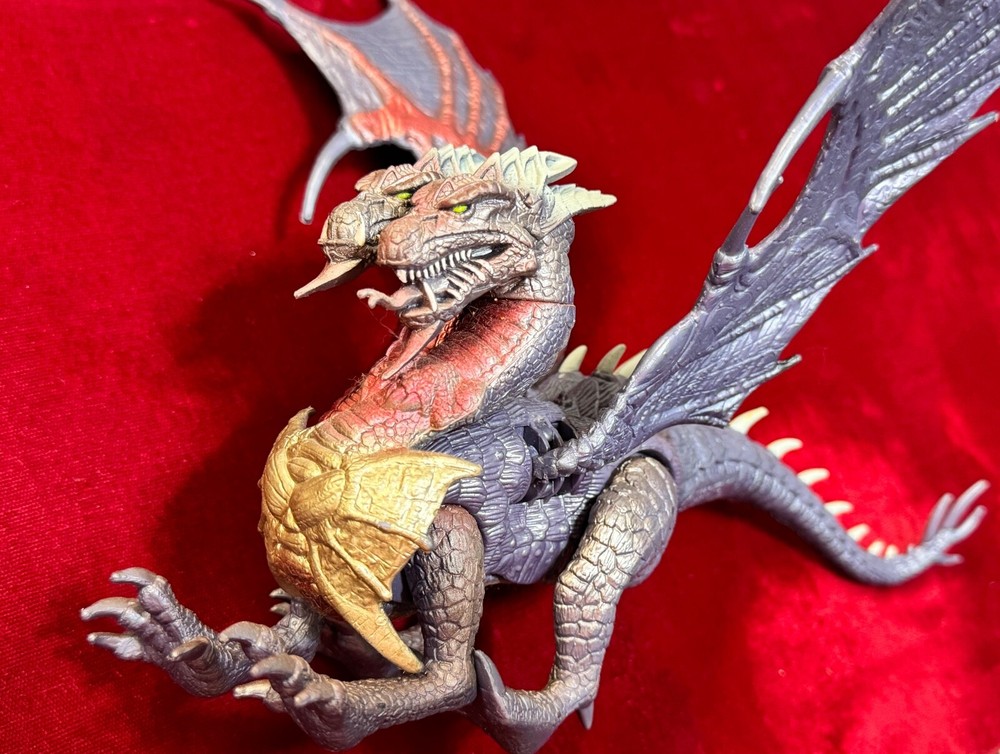 DragonHeart Purple & Gold Medusa Dragon Action Figure by Kenner-Hasbro 1996 RARE
