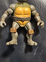 Playmates Teenage Mutant Ninja Turtles 2002 Donatello Mini Action Figure 2.25in
