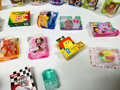 Zuru Mini Brands Disney +++ Mixed Series Lot Of 24pc Total