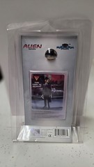 Men in Black Alien Series 1997 Shadowbox Collectibles 5” Figure