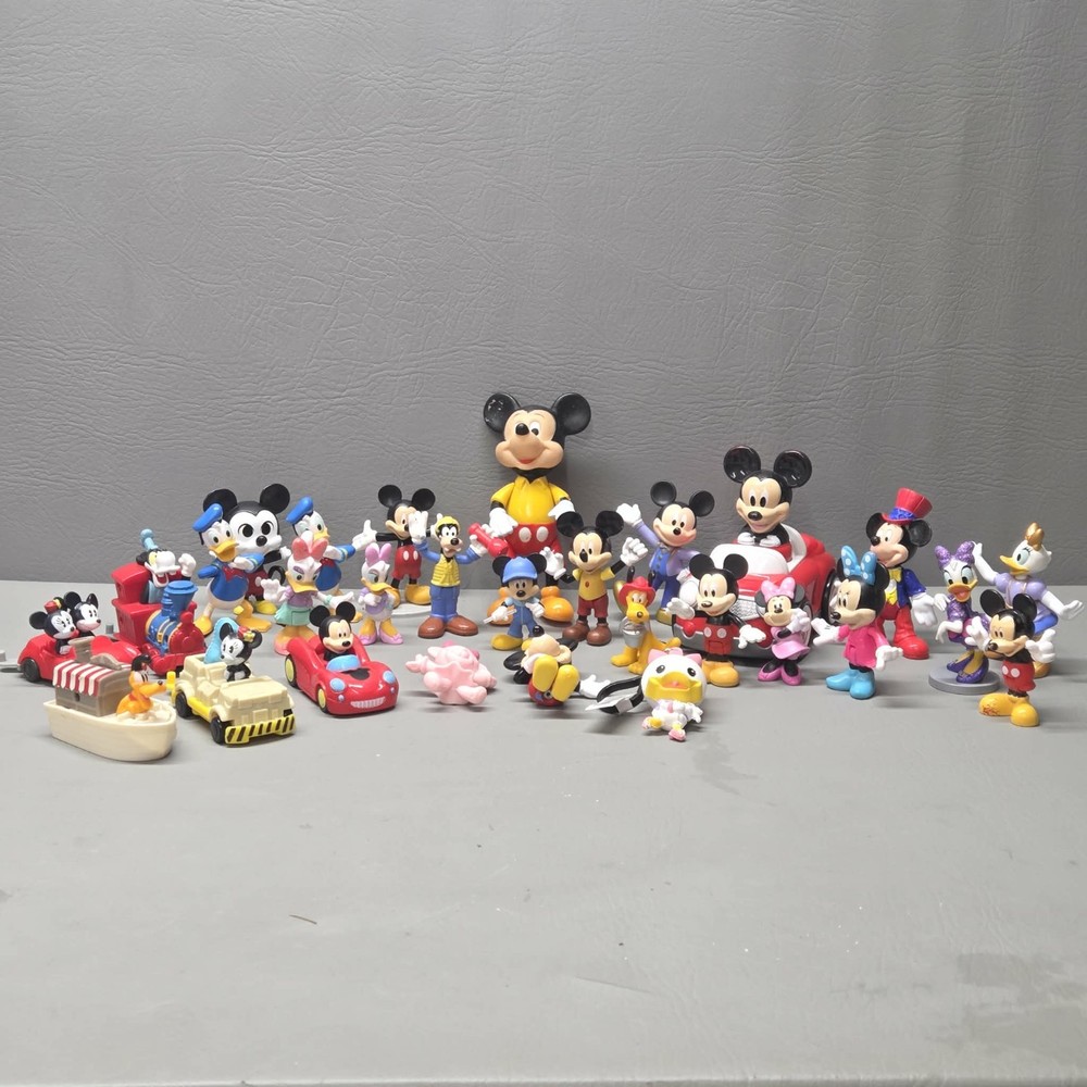 Disney Mickey Mouse Friends Figure Lot Minnie Donald Daisy Goofy Pluto Toys