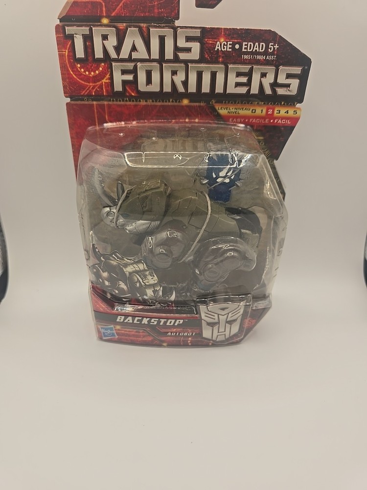 Rare 2010 Transformers 2010 Autobot Backstop Hasbro Action Figure Collectible