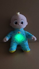 Cocomelon Glow Time JJ Sings Lights Up Soft Clean EUC Gently Used
