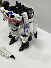 2007 Hasbro TRANSFORMERS Movie Deluxe Class JAZZ action figure