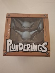 Nomad GOYLE Plunderlings Lone Coconut Gray Goblin Figure Hatchling Walloping