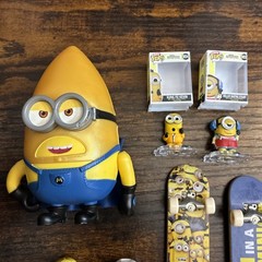 Despicable Me Mixed Lot Minions Toys Figures Fingerboard Mini Skateboards