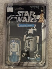 Vintage Kenner Star Wars Artoo-Detoo R2-D2 12 Back-C MOC Sealed 1977