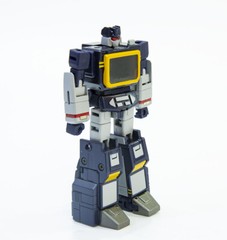 New Newage NA H21 Scaramanga Soundwave G1Version Action Figure in stock