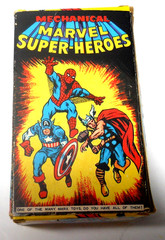 MARVEL 1968 MARX CAPTAIN AMERICA WIND UP FIGURE WITH BOX