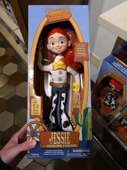 NEW💥Disney Parks WDW Pixar Toy Story Cowgirl Jessie Doll Talking Action Figure