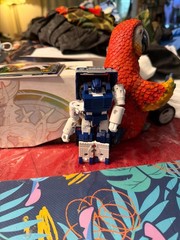 TRANSFORMERS CHUG WAR FOR CYBERTRON KINGDOM PIPES