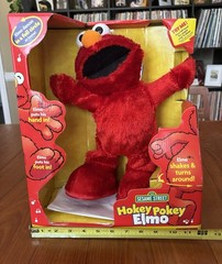 Vintage 2002 Sesame Street Hokey Pokey Elmo with Original Box Works