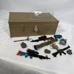 Formative Soldier Of The World 2002 Tan Footlocker Chest Action Figures Plus +