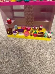 Shopkins House and 40-Kooky Cookie, Apple Blossom, Ultra Rare, Exclusive Bundle