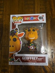 FUNKO POP! AD ICONS TOYS R US GEOFFREY Macys Holiday Sweater EXCLUSIVE #165