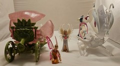 Schleich Bayala Ice Sleigh w/ Ki-Kuki Ice Cat & Elf Carriage w/ Fairies & Horse