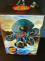 OCTO HAND Custom Kidrobot Santa Cruz Skateboards Screaming Hand Figure