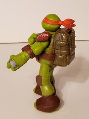 Raphael Ninja Turtle W/ Wheels on Feet 2012 Viacom 5 1/2″ Inches Tall