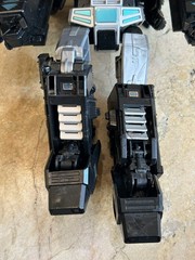 Transformers Power of the Primes Leader Class Evolution Nemesis Prime