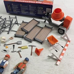 Mighty World Construction Site 8614 Playset 3 Figures Scaffolding Tools 48pc Inc