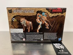 Transformers WFC Kingdom Golden Disk Collection Mutant Tigatron New Sealed