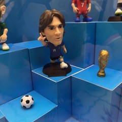 2026 FIFA World Cup ZURU Ballers Soccer Display Case Various Players MESSI~ New