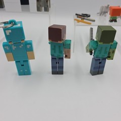 Minecraft Lot Figures Key Chain Mini Figs & Wolves Zombie Steve GUC