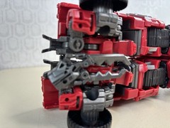 Overload Transformers Constructicon Studio Series Leader Class Hasbro