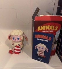 The Monsters Animals Series 2022 – Sheep Vinyl Figure POP MART