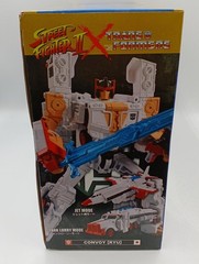 TAKARA TOMY Convoy Ryu VS Megatron Vega Street Fighter II x Transformers 73384