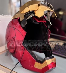 AUTOKING Iron Man MK5 1:1 Helmet Wearable Voice-control Mask Halloween Cosplay