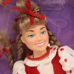 2000 Playmates Grinch Cindy Lou Who with Max the Dog Toys R Us Open Box