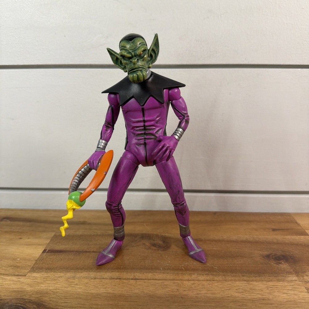 Marvel Diamond Select Skrull Figure From Multi-Pack Fantastic Four Ships Fast!