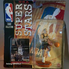 legend Allen Iverson. a vintage 1999-2000 Matte Reggie Miller action figure & Ca