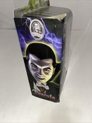 Diamond Universal Studios Monsters Select DRACULA Action Figure * NEW