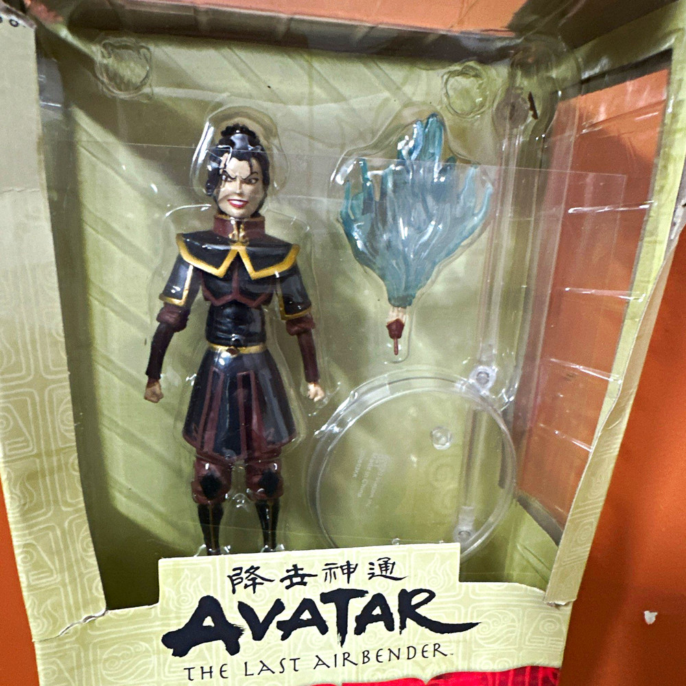 Nickelodeon Avatar: The Last Airbender Azula Action Figure Black Red Gold