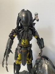 NECA Alien vs predator serpent predator ko + NECA OG ALIEN+diorama