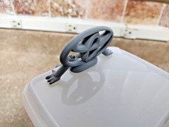 3D Printed Toyota Logo Articulated Desk Toy Figure Gray PLA Decor