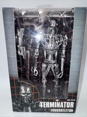 The Terminator 2 Endoskeleton Arnold Schwarzenegger T-800 Action Figures Toys 7”